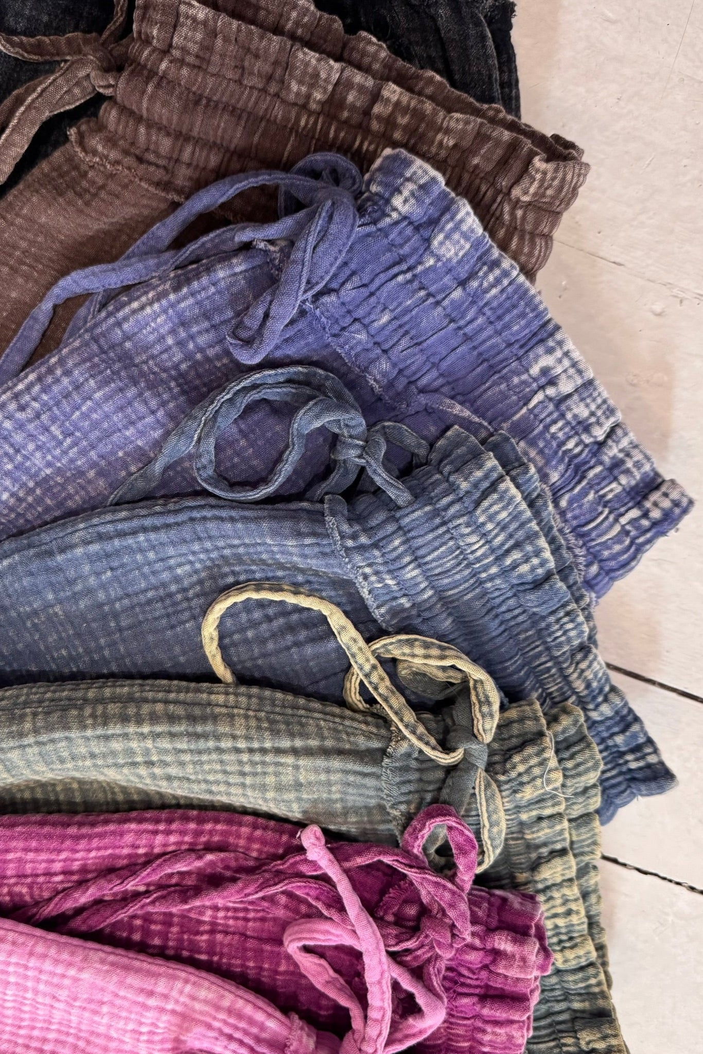 Washed Gauze Frayed Hem Shorts