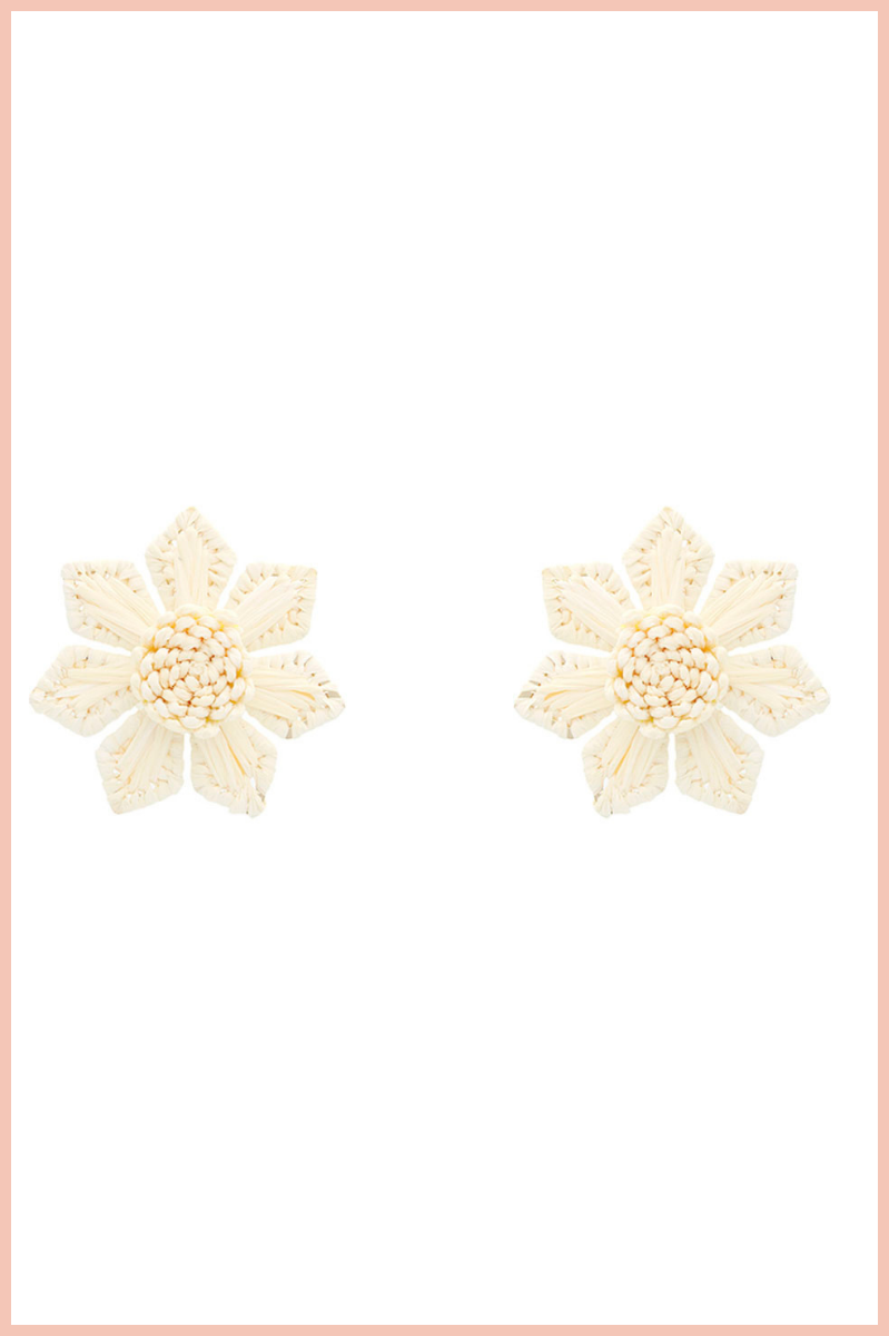 RAFFIA FLOWER STUD EARRINGS
