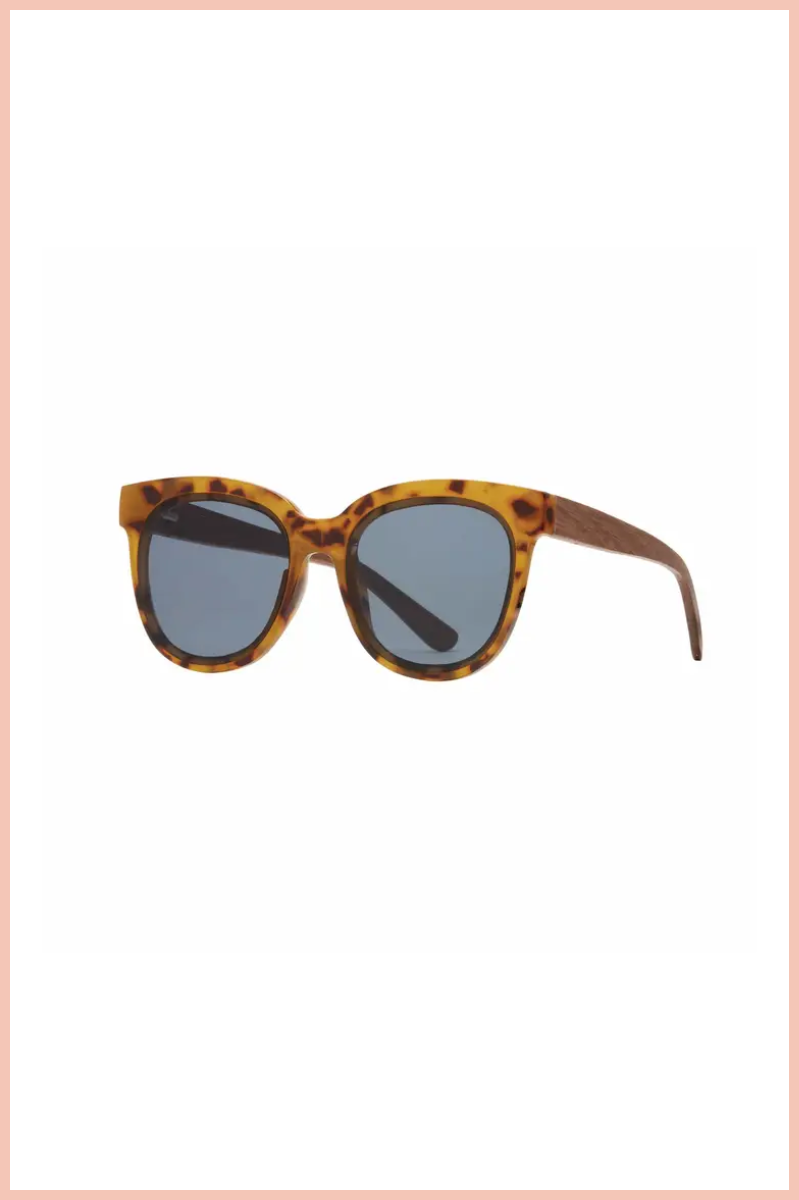 Emry | Honey Tort + Walnut Wood | Blue Planet
