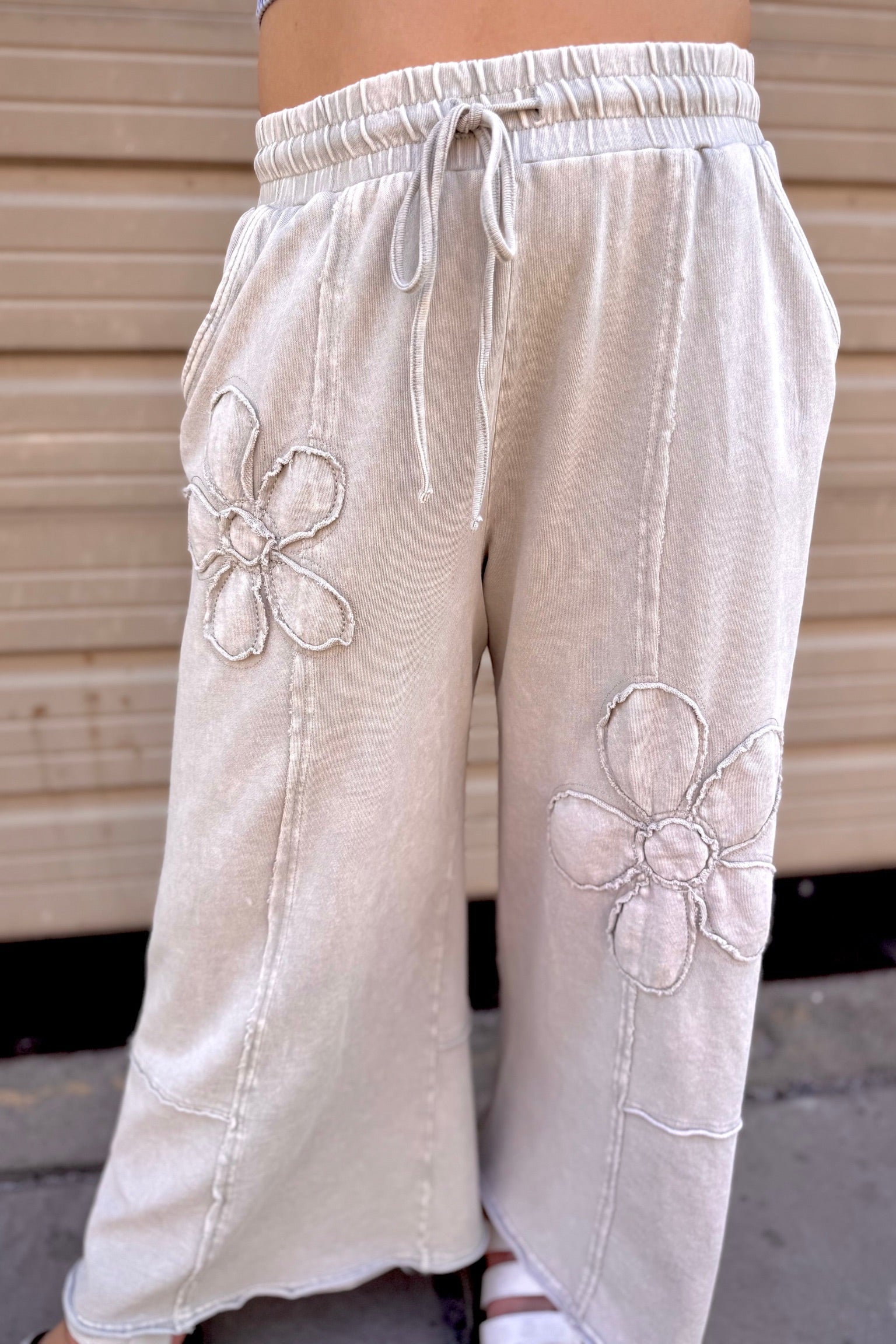 Flower Patch Mineral Washed Terry Knit Pants | Stone