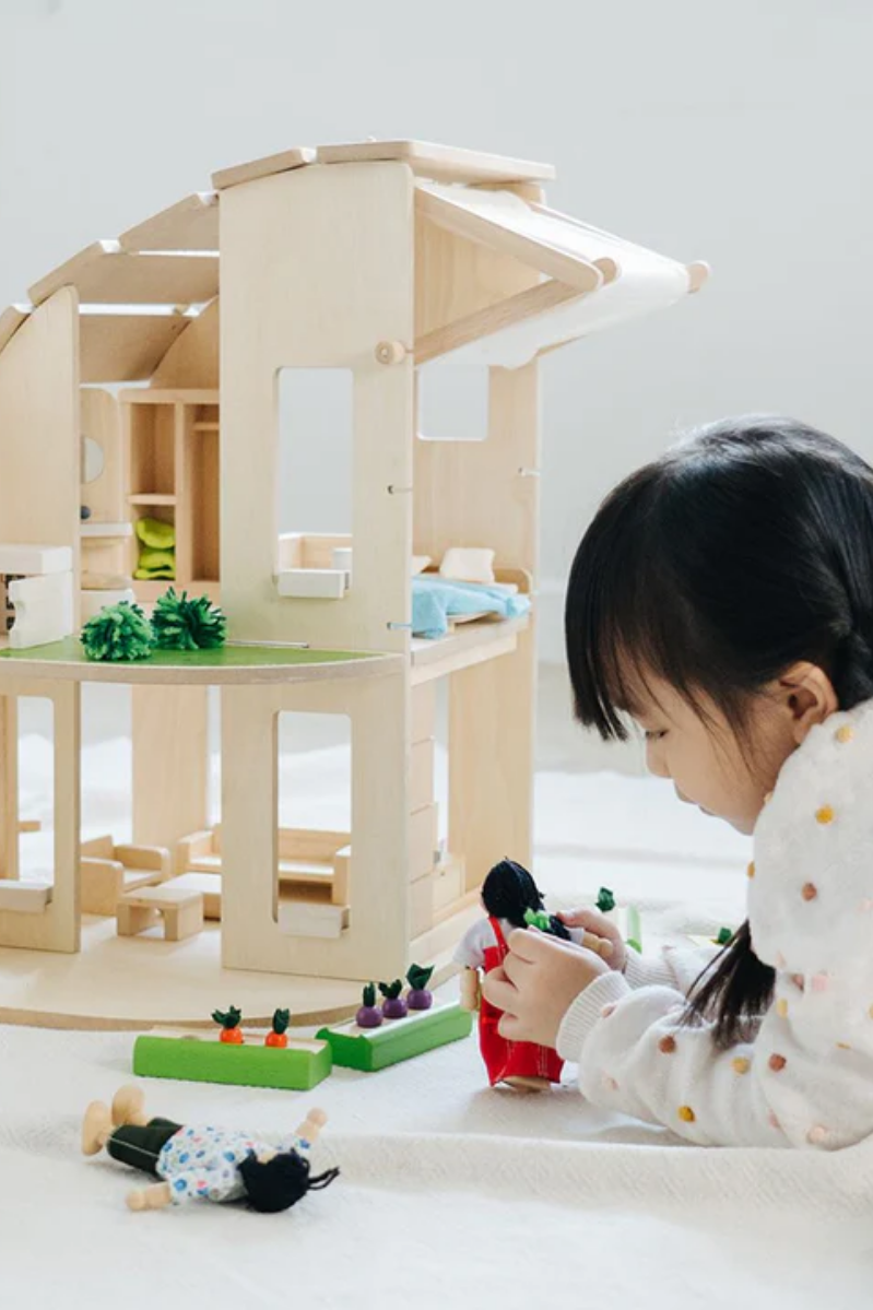 Solar Green Dollhouse + Furniture | Plan Toys