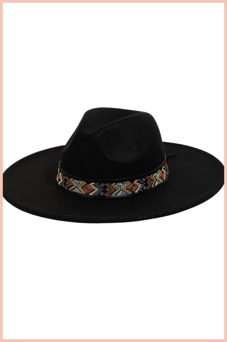 Felt Hat w/ Embroidered Belt | Black