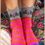 Snuggly Cat Socks | NATURAL LIFE