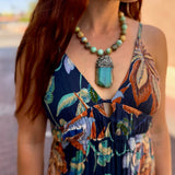 Jade Curly Embossed Pendant Statement Necklace