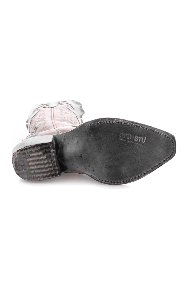 Queen in Black Oats + Rustic White | BedStü