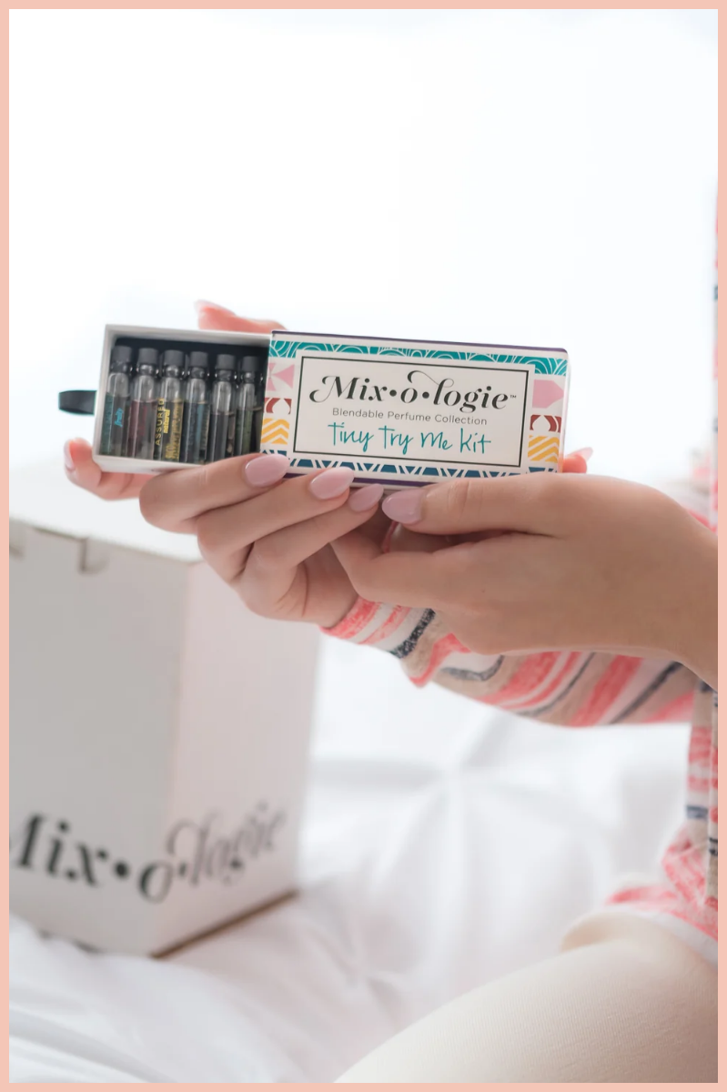 Tiny Try Me Perfume Kit | Mixologie