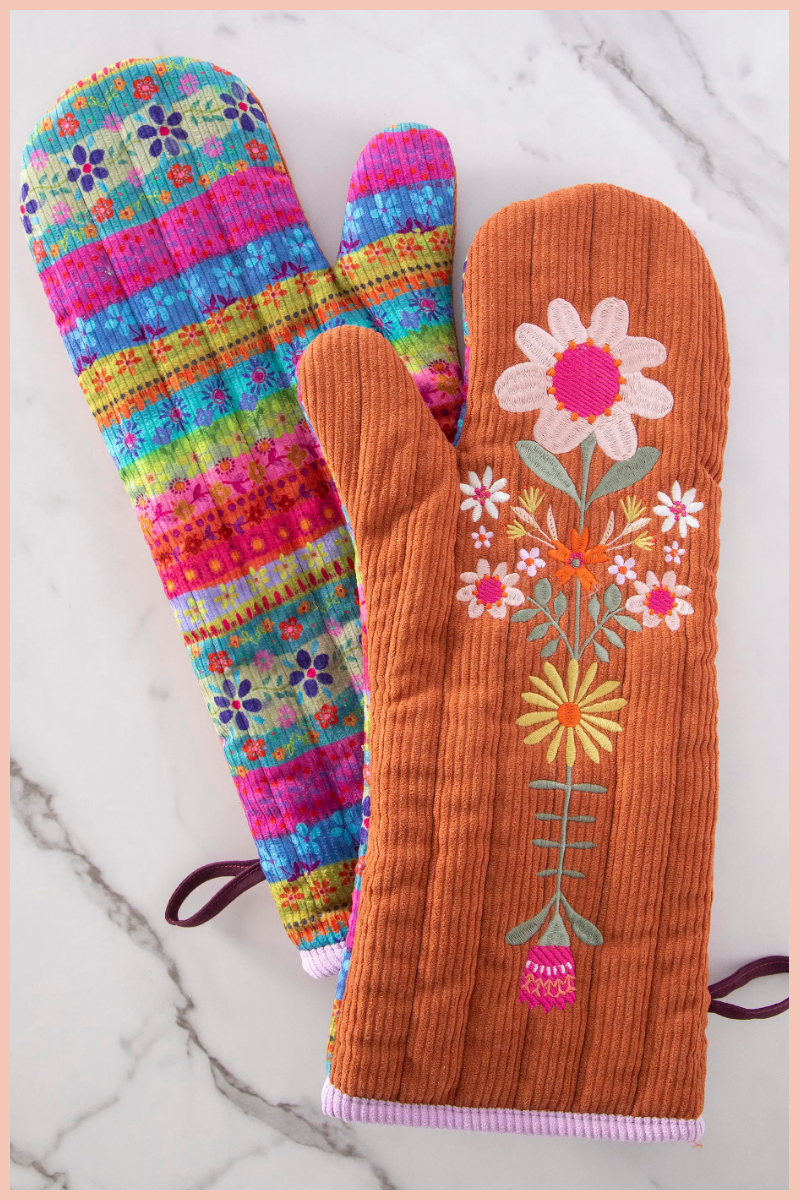 Bake Happy Oven Mitts | Natural Life