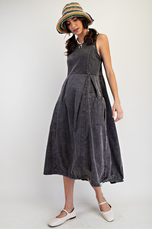 Mineral Washed Rib Knit Cargo Maxi Dress | Black