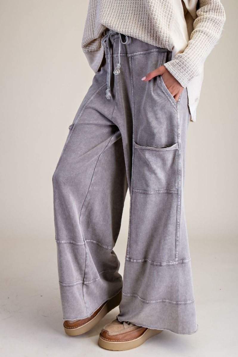 Mineral Washed Cargo Style Terry Knit Pants