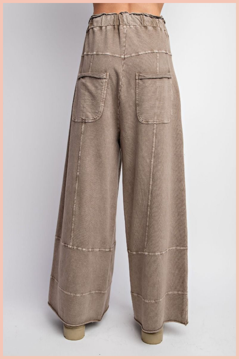 MINERAL WASH TERRY KNIT WIDE PANTS | MOCHA | CURVY