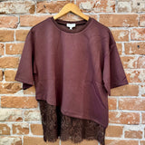 Scallop Lace Hem Knit Top
