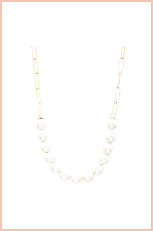 LARGE PEARL + GOLD CHAIN NECKLACE
