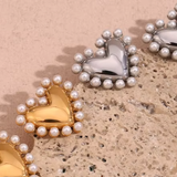 Inlaid Pearls Heart Earrings