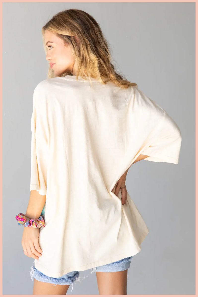 Love Graphic Tee | NATURAL LIFE