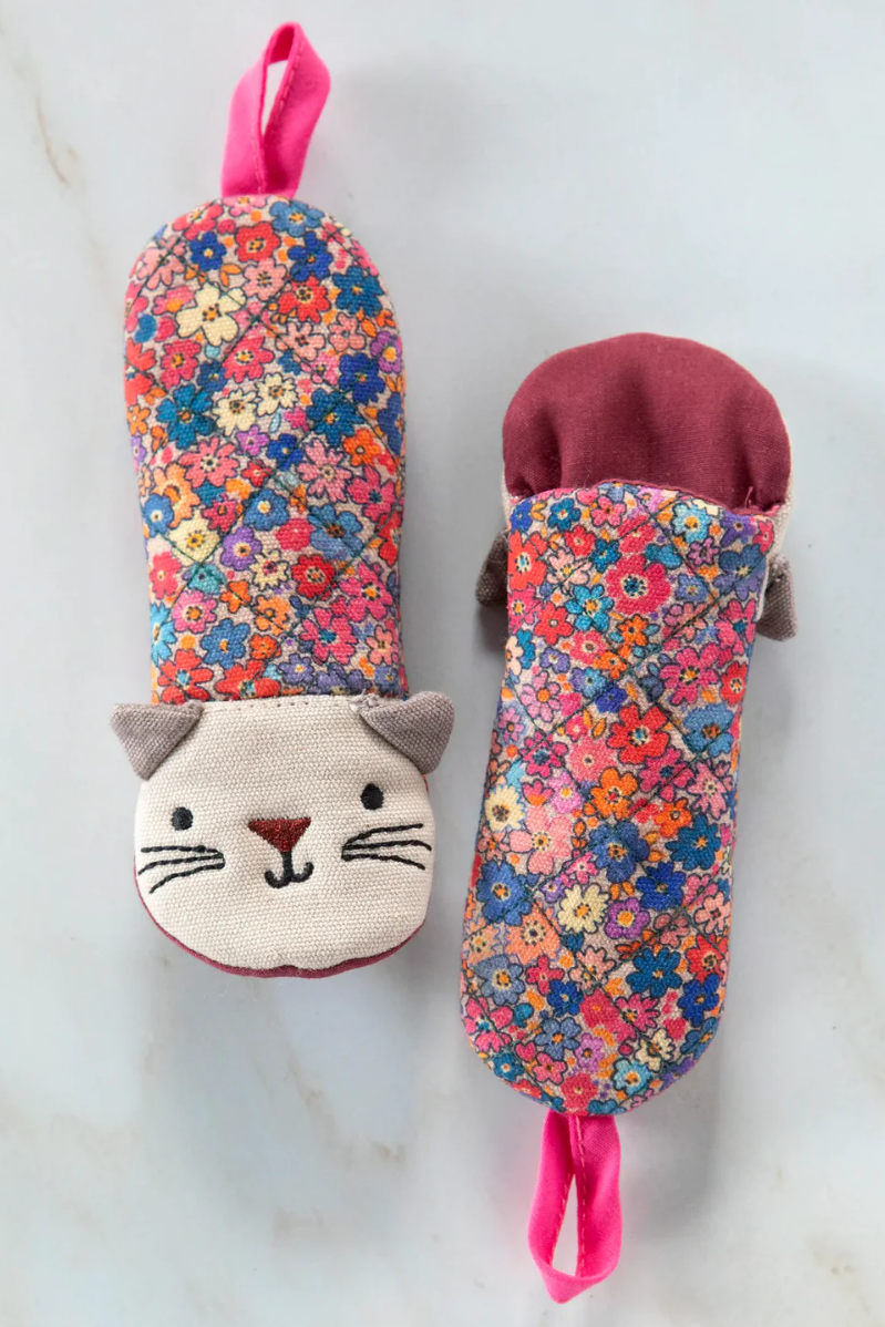 Skillet Handle Holder, Cat | Natural Life