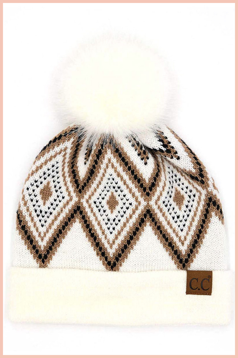 MODERN DIAMOND BEANIE W/ FUR POM POM