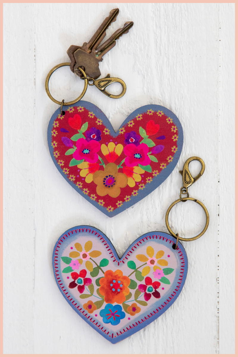 WOODEN PAINTED HEART KEYCHAIN