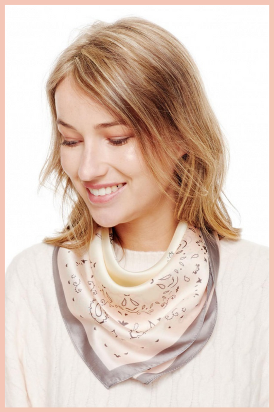 PAISLEY PRINT SILKY BANDANA | LIGHT PINK/GREY