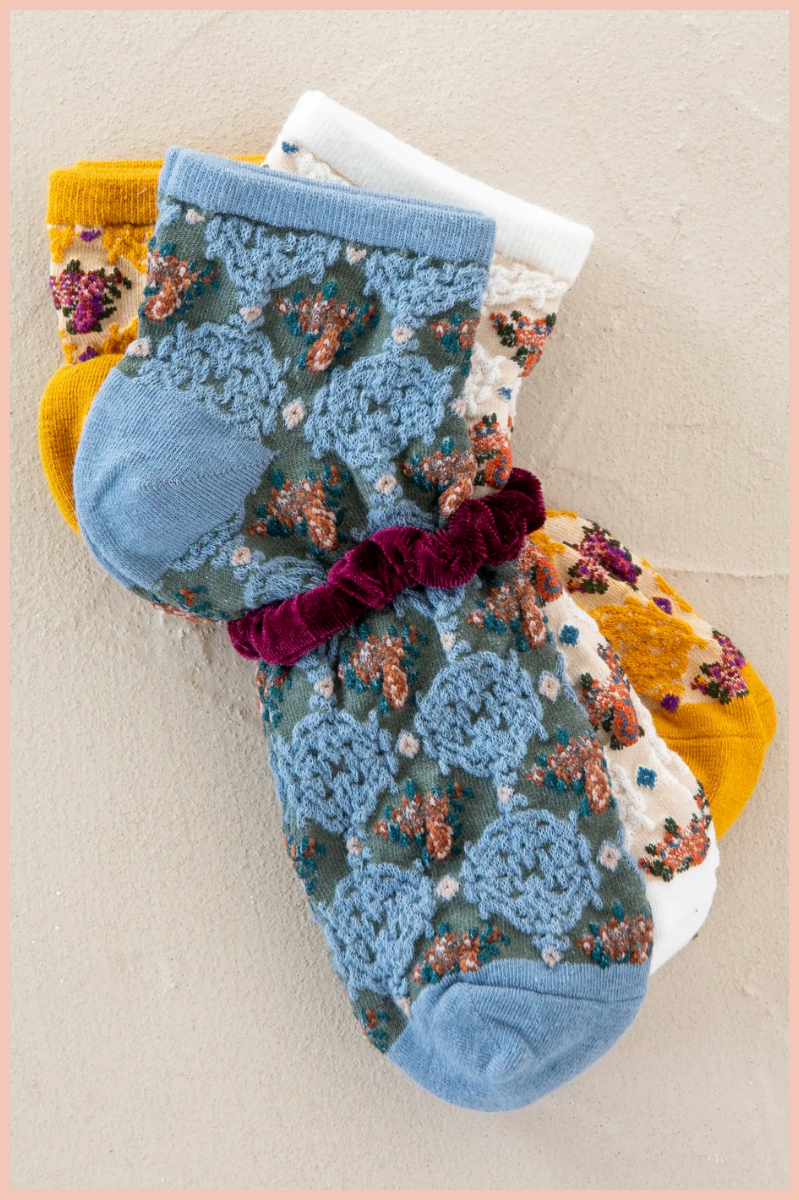 Blossom Ankle Socks & Scrunchie | Natural Life