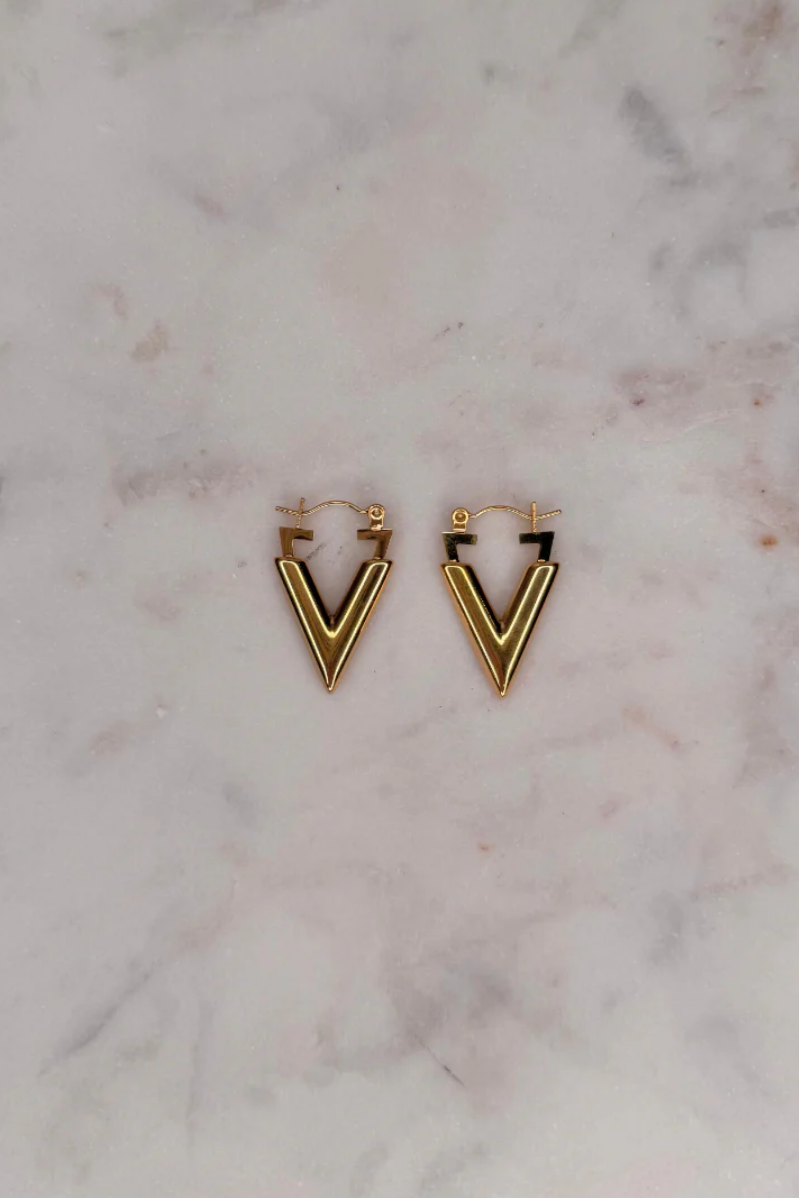 Triangle Huggie Earring | Gold