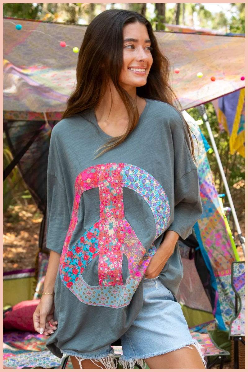 Peace Cotton Applique Tee | Natural Life