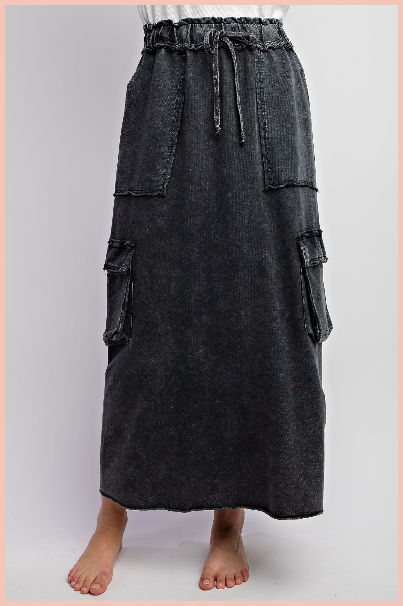 Mineral Washed Terry Skirt + Cargo Pockets | Black