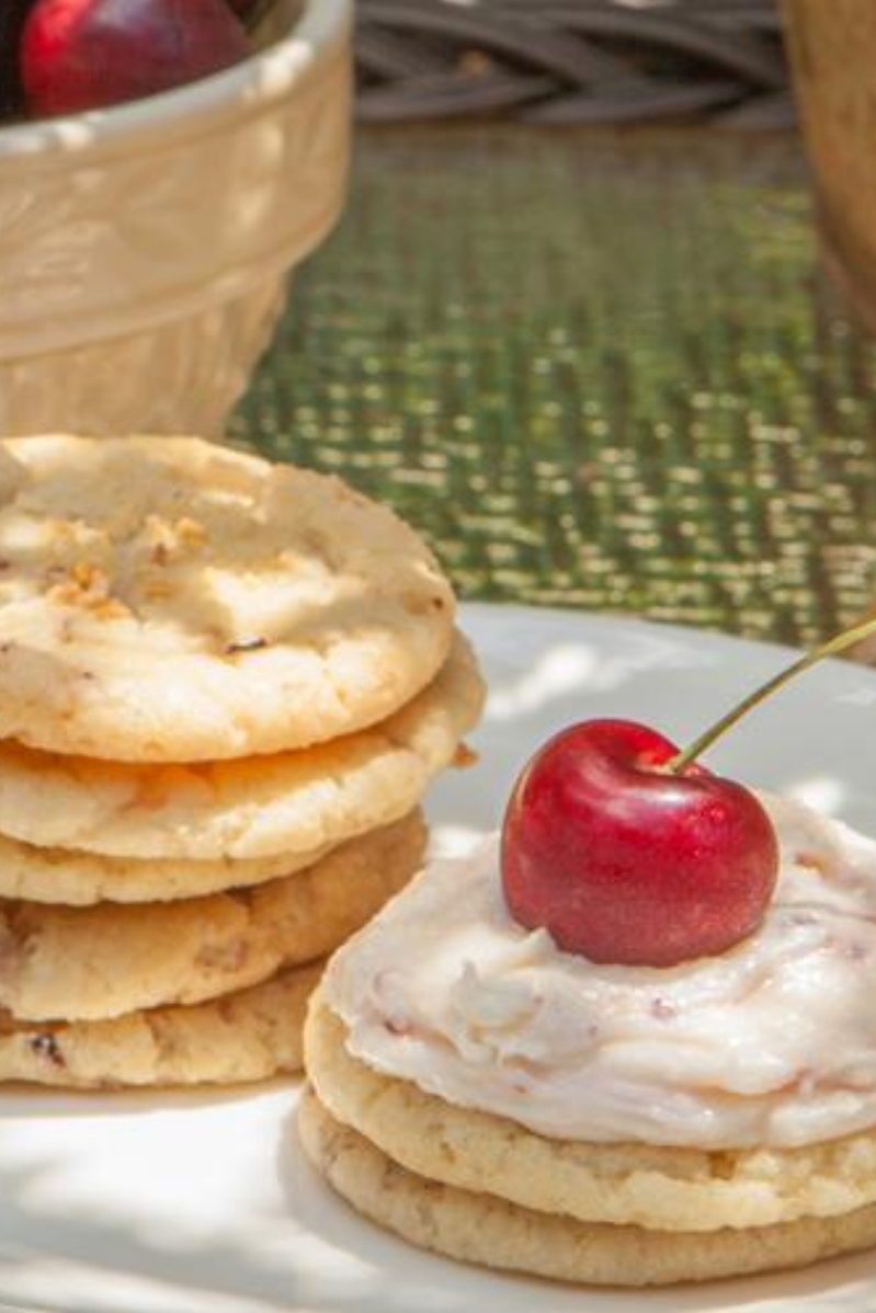 Cheeseball & Dessert Mix | White Chocolate Cherry