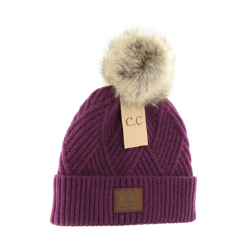 LARGE PATCH HEATHERED GEOMETRICAL BEANIE WITH FUR TOP